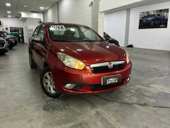 FIAT GRAND SIENA 1.4 MPI ATTRACTIVE 8V FLEX 4P MANUAL FIAT GRAND SIENA 1.4 MPI ATTRACTIVE 8V FLEX 4P MANUAL